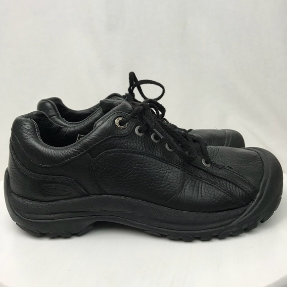 womens black keen shoes